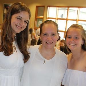 Meet your Posher, Monica